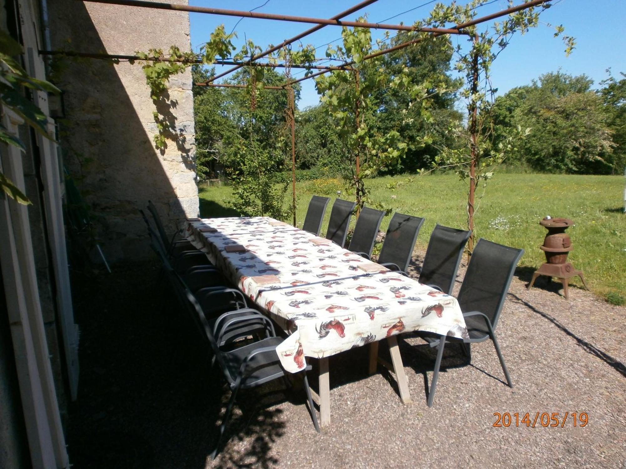La Vache Tennis Privé Crux-la-Ville Exterior foto